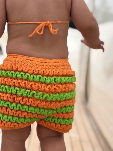 Bambina Ruffle Set in Green & Orange, crochet ruffle shorts, back detail