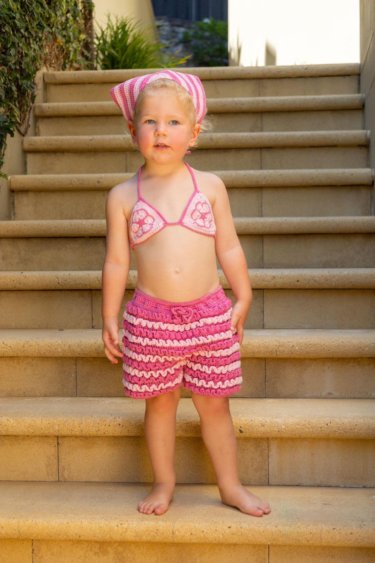 Bambina Ruffle Set with Bandana in Pink Crochet